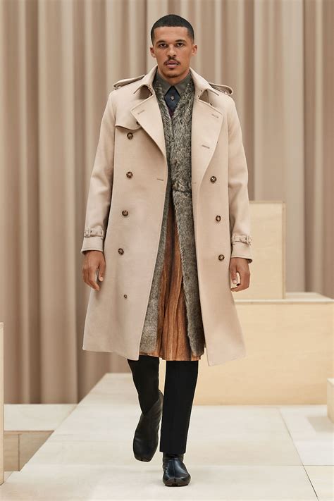 aw21 burberry|The World of Autumn/Winter 2021 .